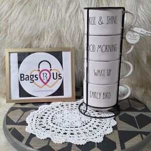 RAE DUNN FARMHOUSE SET OF 4 STACKED COFFEE MUGS AND RACK BRAND NEW